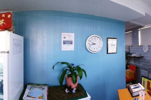 A & A Lodge Motel Emerald - Australian Directory 2