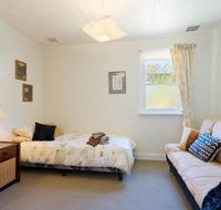 Templeton Cottage - Australian Directory