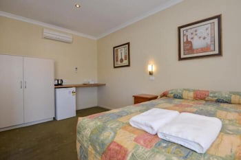 The Tower Hotel Kalgoorlie - Australian Directory 5