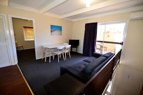 City Centre Apartments - Australian Directory 6