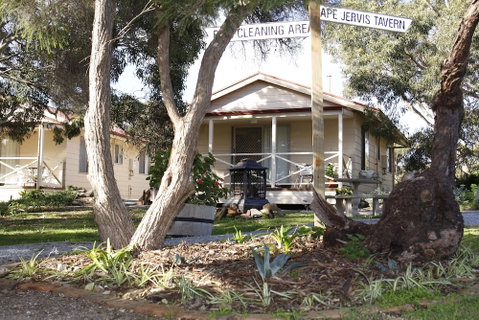 Cape Jervis Holiday Units - Australian Directory 6