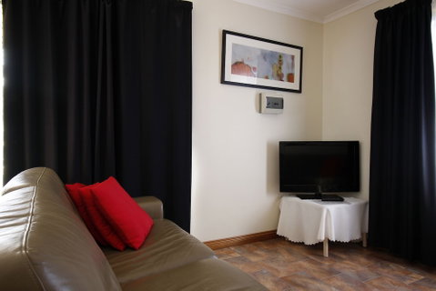 Cape Jervis Holiday Units - Australian Directory 1