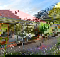 Arabella Heights - Australian Directory