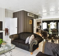 BOUTIQUE STAYS - Brighton Rose