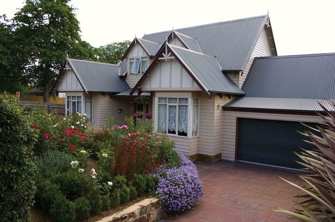 Lucy's House Serenity - Australian Directory 0