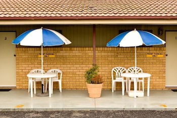Young Goldrush Motel - Australian Directory 6