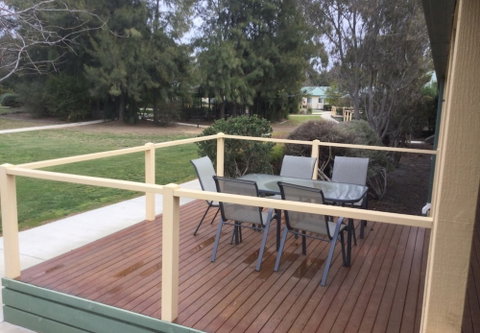 Winbi River Resort Holiday Rentals - Australian Directory 5
