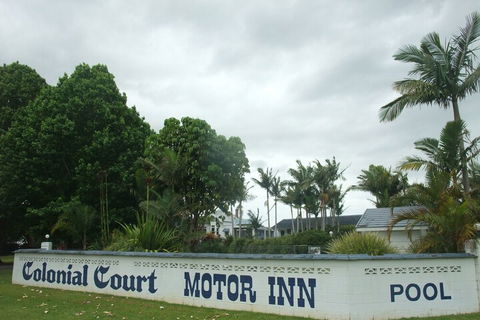 Colonial Court Motor Inn - Australian Directory 3