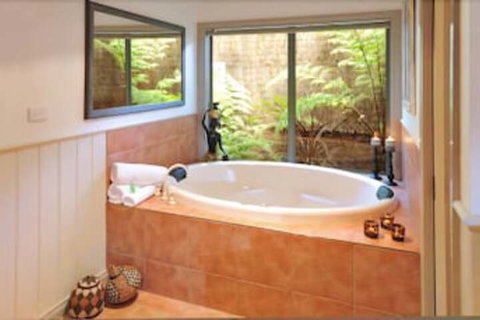Eagle Hammer Cottages - Australian Directory 4