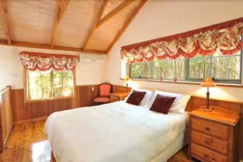 Eagle Hammer Cottages - Australian Directory 6