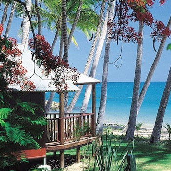 Ellis Beach Oceanfront Bungalows - Campground - Australian Directory 5