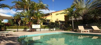 Peregian Court Resort - Australian Directory 1