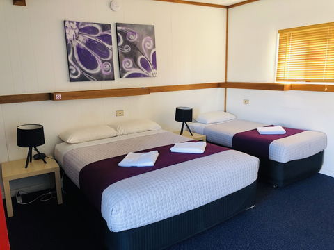 Horsham Motel - Australian Directory 3