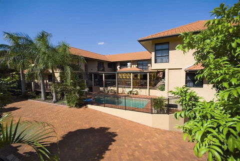 Pegasus Motor Inn And Serviced Apartments - Australian Directory 2