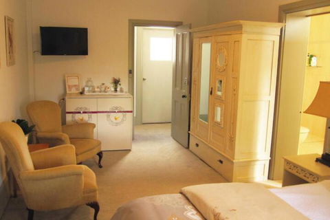 The Old Nunnery - Australian Directory 3