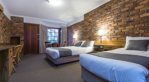 Montville Mountain Inn - Australian Directory 6