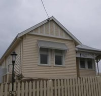 Lighthouse Lodge - Australian Directory