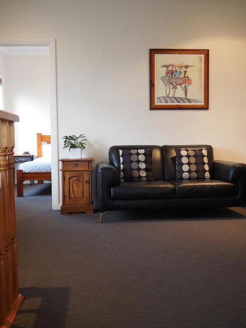 Beechwood Apartment - Australian Directory 5