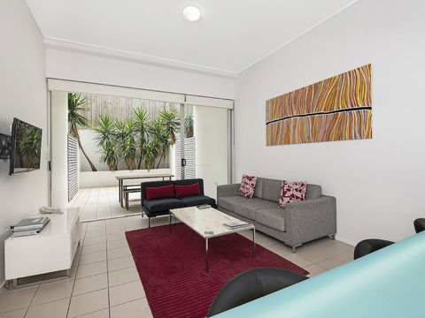Miro Apartments - Australian Directory 3