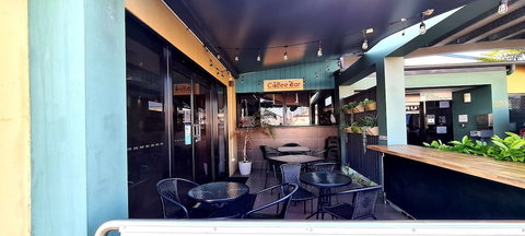 Ayr Travellers Motel - Australian Directory 0