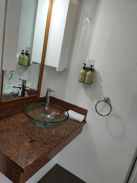 Ayr Travellers Motel - Australian Directory 5