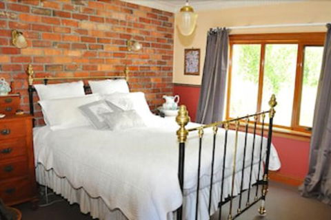 Killynaught Spa Cottages - Australian Directory 6
