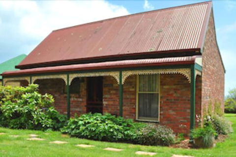 Killynaught Spa Cottages - Australian Directory 2