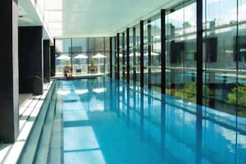 Crown Metropol - Australian Directory 0