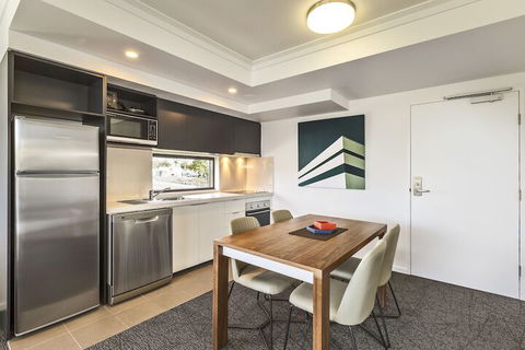 Quest Kelvin Grove - Australian Directory 7
