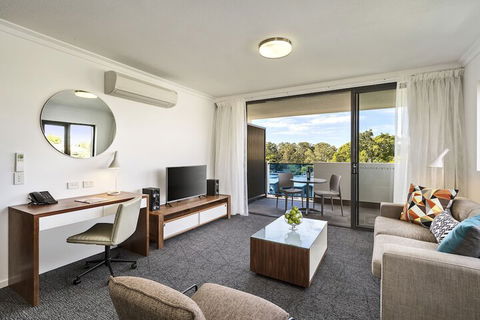 Quest Kelvin Grove - Australian Directory 5