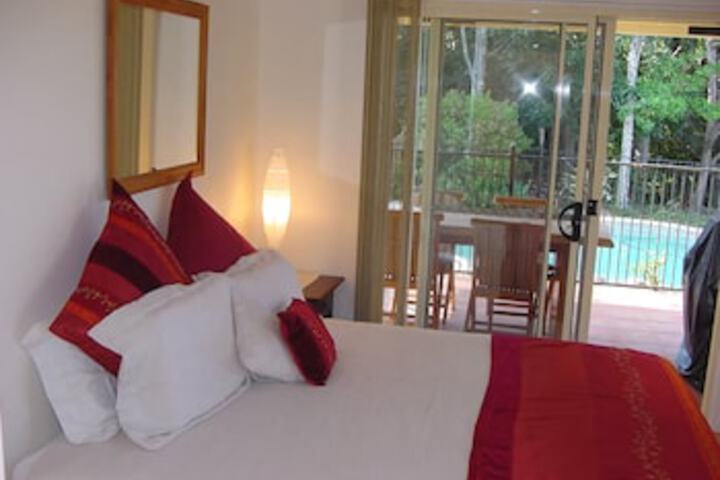 Kings Forest NSW Australian Directory