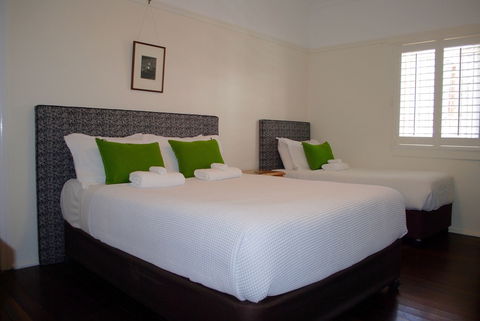Edward Lodge Bed & Breakfast - Australian Directory 6