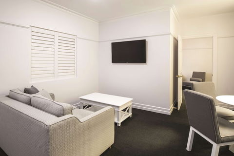 Adina Apartment Hotel Brisbane Anzac Square - Australian Directory 5