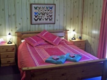 Clare Valley Cabins - Australian Directory 5