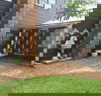 Amore At The Beach - Australian Directory