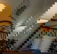 Yarra Gables - Australian Directory