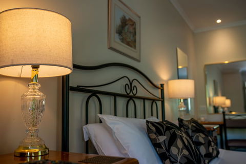 Yarra Gables - Australian Directory 0