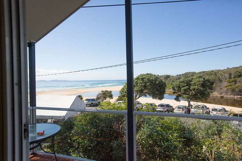 SURFBEACH HOLIDAY PARK - Australian Directory 6