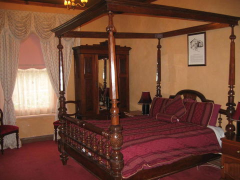 Mintaro Hideaway - Australian Directory 3