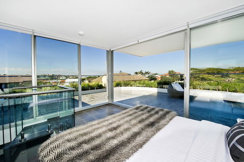Bondi Beach Apartments - Australian Directory 3