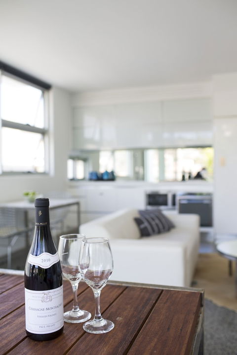 Bondi Beach Apartments - Australian Directory 1