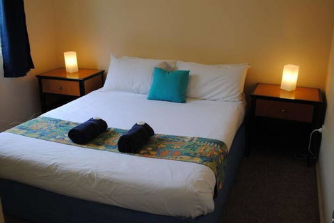Island View Beach Resort - Australian Directory 6