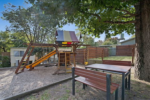 Kanasta Caravan Park - Australian Directory 4