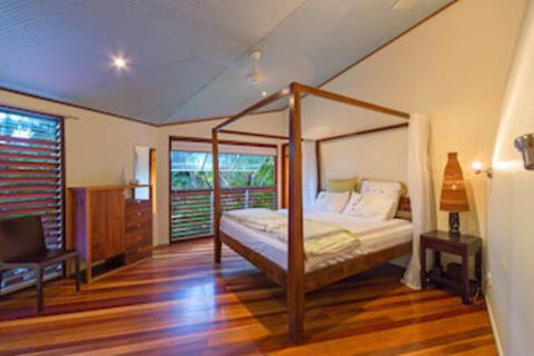 The Dome House - Australian Directory 0