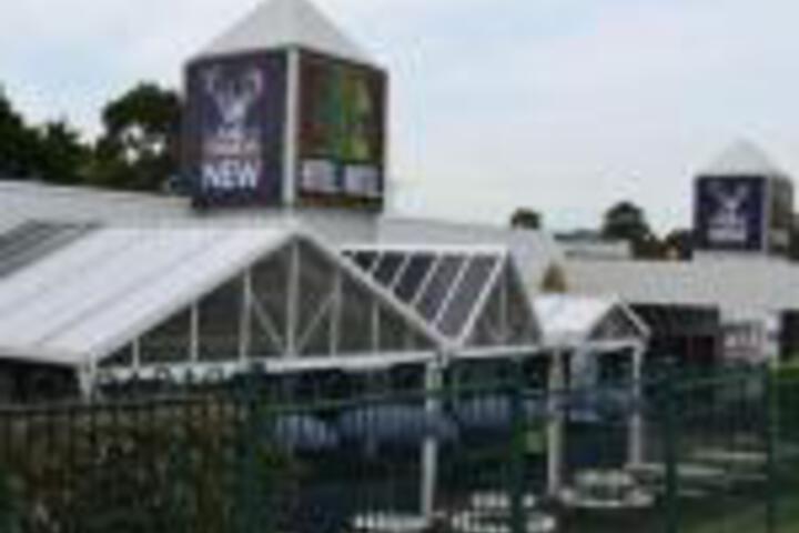 Tullimbar NSW Australian Directory