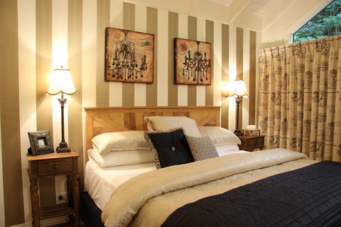 Belle Le Vie - Australian Directory 4