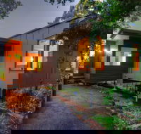Montville Oceanview Cottages - Australian Directory