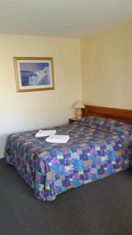 Gateway Motor Inn - Australian Directory 1