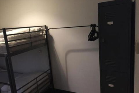 EBS Sydney Hostel - Australian Directory 6