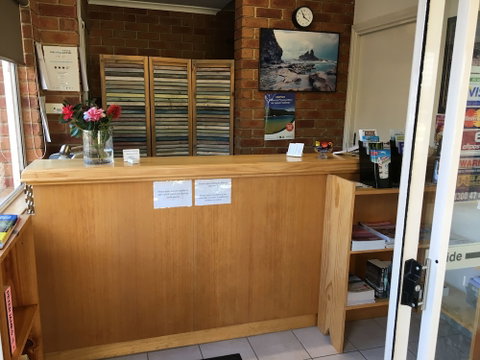Inverloch Central Motor Inn - Australian Directory 2